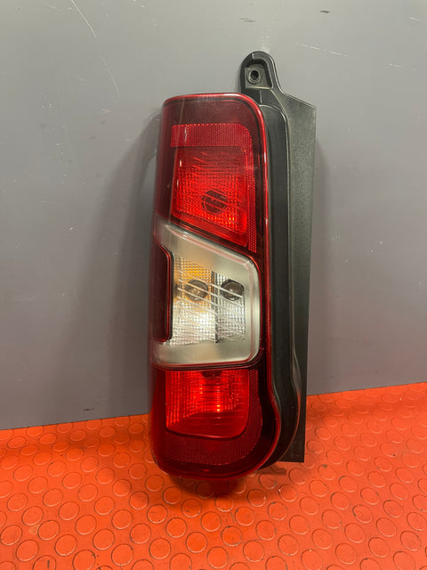 Citroen Berlingo/Peugeot Partner/Vauxhall Combo/Toyota Proace City PASSENGER'S SIDE TAILLIGHT 2019-2024 P/N 9819235880-1