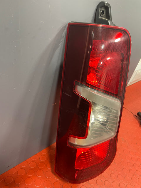 Citroen Berlingo/Peugeot Partner/Vauxhall Combo/Toyota Proace City PASSENGER'S SIDE TAILLIGHT 2019-2024 P/N 9819235880-1