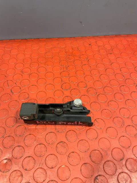 Citroen Berlingo/Peugeot Partner/Vauxhall Combo/Toyota ProAce City SLIDING DOOR RAIL passenger's Side P/N 9817813180