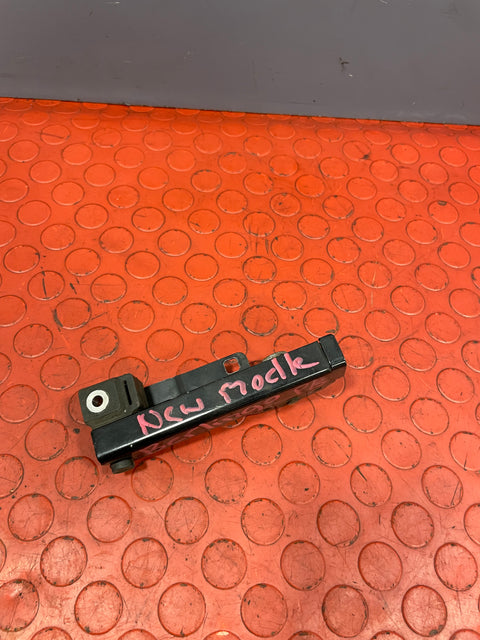 Citroen Berlingo/Peugeot Partner/Vauxhall Combo/Toyota ProAce City SLIDING DOOR RAIL passenger's Side P/N 9817813180