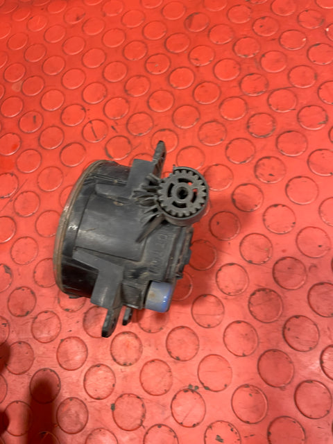 Citroen Berlingo/Peugeot Partner/Vauxhall Combo/Toyota Proace City FOG LIGHT HOUSING ONLY (damage one mounting point)(fits both sides) 2019-2024 P/N 9837817180 / 89211690