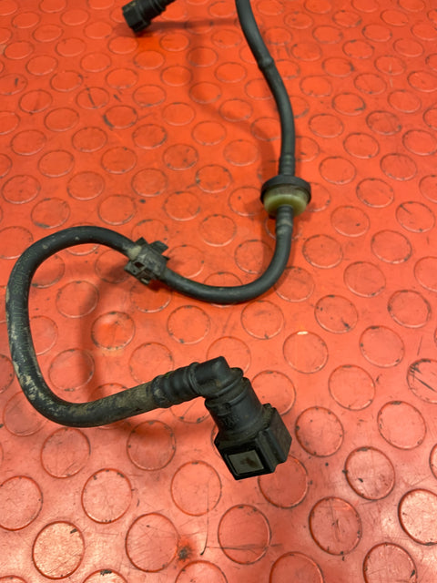 Citroen Berlingo/Peugeot Partner SERVO VACUUM VALVE HOSE P/N 9804182880