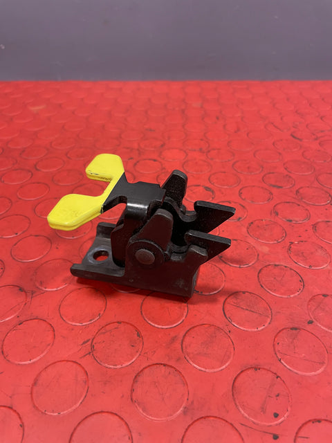 Citroen Berlingo/Peugeot Partner REAR DOOR CHECK STRAP LOCKING MECHANISM 2008-2016 P/N 9681466280 - 1/ 8731R2