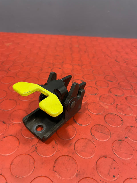 Citroen Berlingo/Peugeot Partner REAR DOOR CHECK STRAP LOCKING MECHANISM 2008-2016 P/N 9681466280 - 1/ 8731R2