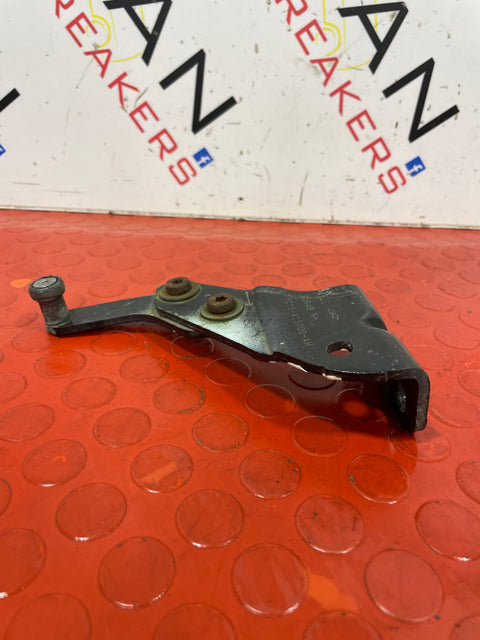 Ford Transit SIDE DOOR SLIDING ROLLER BOTTOM MK7 P/N YC15V25000AH