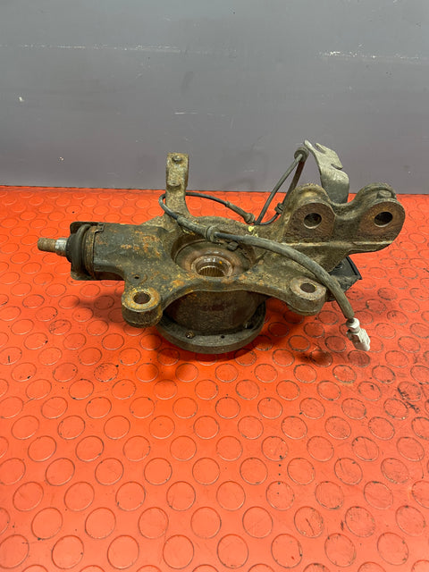 Vauxhall Vivaro/Peugeot Expert/Citroen Dispatch/Toyota Proace FRONT PASSENGER's SIDE HUB WITH ABS SENSOR 6 SPEED 1.6 2016-2024 P/N 1617969380