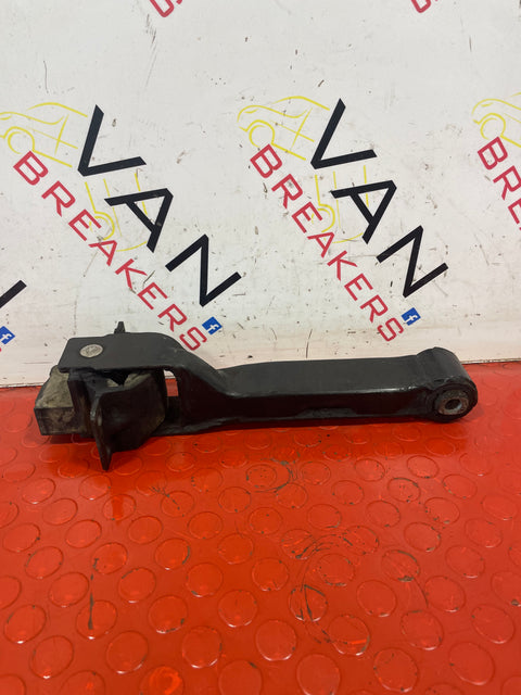 Ford Transit Mk6/ Mk7 2.2 REAR ENGINE MOUNTING 2000-2013 P/N 3C116P082AC