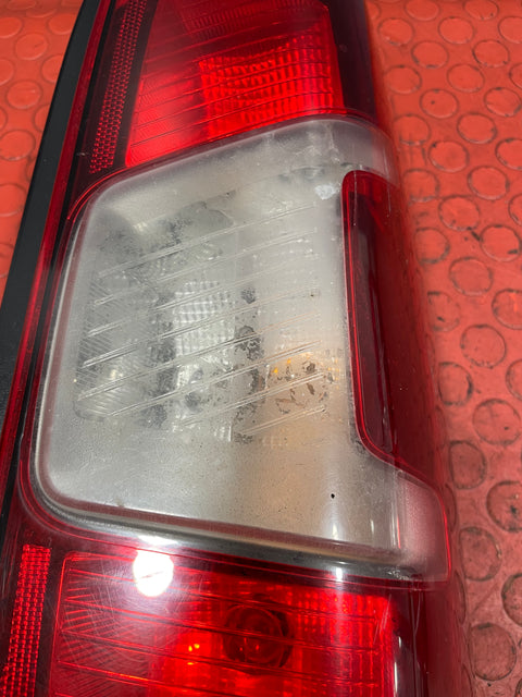 Citroen Berlingo/Peugeot Partner/Vauxhall Combo/Toyota Proace City DRIVER'S SIDE TAILLIGHT (with blurry Lens for cleaning) 2019-2024 P/N 9820554880 - 7