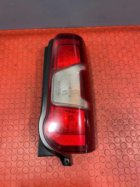 Citroen Berlingo/Peugeot Partner/Vauxhall Combo/Toyota Proace City DRIVER'S SIDE TAILLIGHT (with blurry Lens for cleaning) 2019-2024 P/N 9820554880 - 7