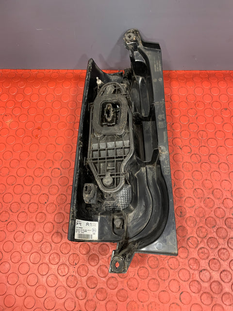 Citroen Berlingo/Peugeot Partner/Vauxhall Combo/Toyota Proace City DRIVER'S SIDE TAILLIGHT (with blurry Lens for cleaning) 2019-2024 P/N 9820554880 - 7