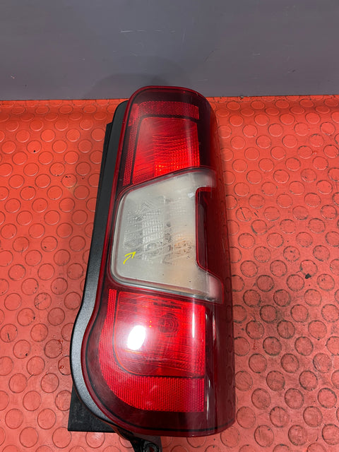 Citroen Berlingo/Peugeot Partner/Vauxhall Combo/Toyota Proace City DRIVER'S SIDE TAILLIGHT (with blurry Lens for cleaning) 2019-2024 P/N 9820554880 - 7