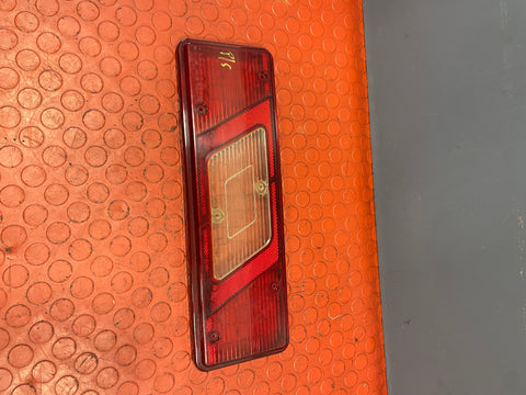 Ford Transit Tipper Pick-Up TAILLIGHT COVER Passenger's Side MK8 2014 P/N BK3113405CC / 1847494