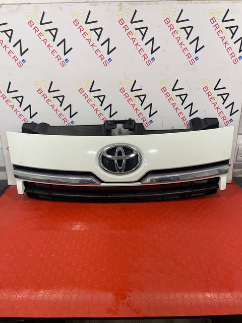 Toyota Proace FRONT GRILL WHITE 2013-2016 P/N 9806434177