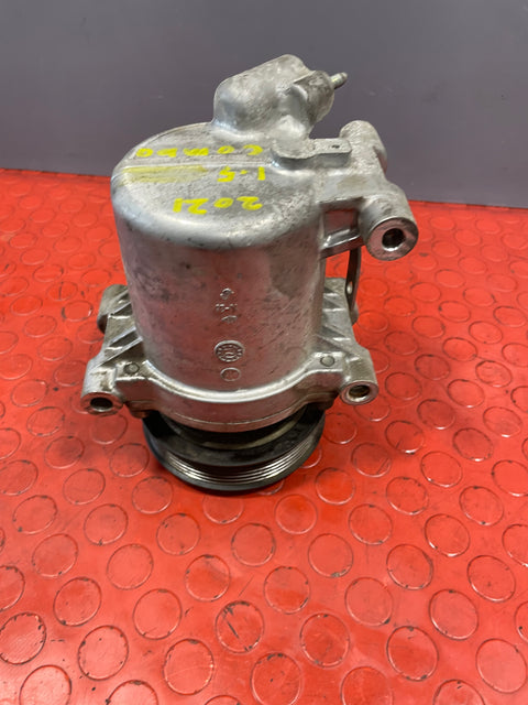 Citroen Berlingo/Peugeot Partner/Vauxhall Combo/Toyota Proace City AIR CONDITIONING PUMP 1.5 2 PIN 2019-2024 P/N 9810349980 - 2