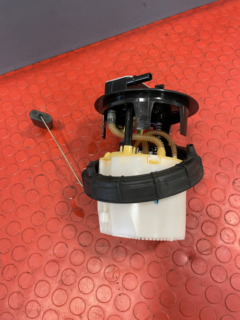 Peugeot Expert/Toyota Proace/Vauxhall Vivaro/Citroen Dispatch/Fiat Scudo FUEL TANK SENDER UNIT (6Pin) 2.0 HDI 2016-2024 P/N 9807056380 - 1 / 28502471