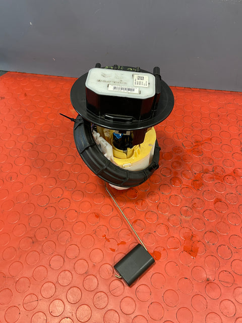 Peugeot Expert/Toyota Proace/Vauxhall Vivaro/Citroen Dispatch/Fiat Scudo FUEL TANK SENDER UNIT (6Pin) 2.0 HDI 2016-2024 P/N 9807056380 - 1 / 28502471