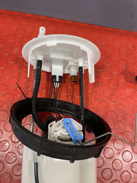 Citroen Berlingo/Peugeot Partner/Vauxhall Combo/Toyota Proace City 1.5 FUEL TANK SENDER UNIT (6 Pin) 2019-2024 P/N 9809359380 - 1 / 100115562AG