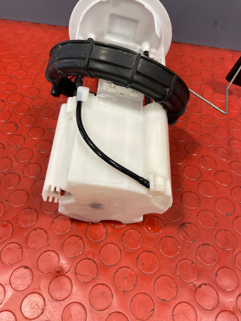 Citroen Berlingo/Peugeot Partner/Vauxhall Combo/Toyota Proace City 1.5 FUEL TANK SENDER UNIT (6 Pin) 2019-2024 P/N 9809359380 - 1 / 100115562AG