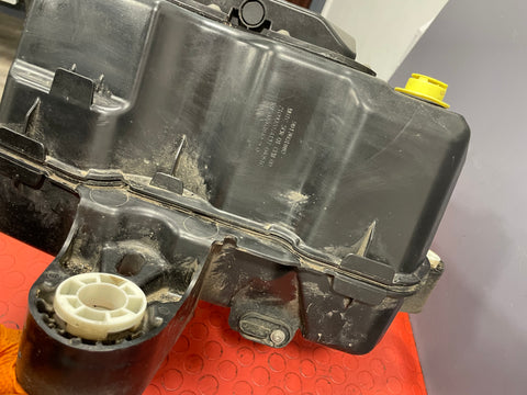 Citroen Berlingo/Peugeot Partner/Toyota Proace City/Vauxhall Combo ADBLUE TANK 2019-2024 P/N 9817601880 - 3