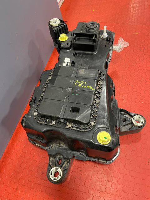 Citroen Berlingo/Peugeot Partner/Toyota Proace City/Vauxhall Combo ADBLUE TANK 2019-2024 P/N 9817601880 - 3