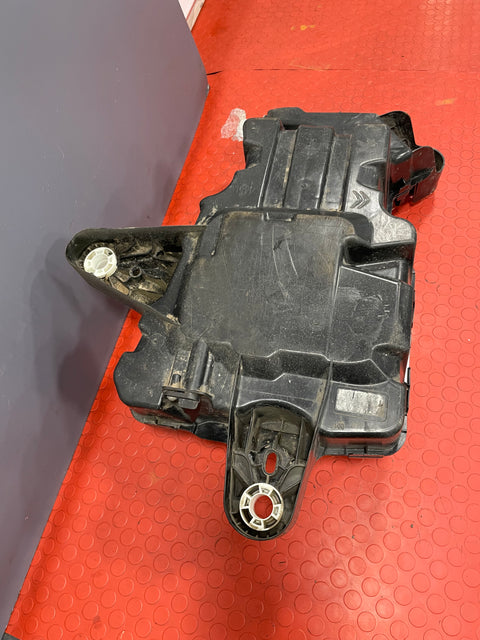 Citroen Berlingo/Peugeot Partner/Toyota Proace City/Vauxhall Combo ADBLUE TANK 2019-2024 P/N 9817601880 - 3