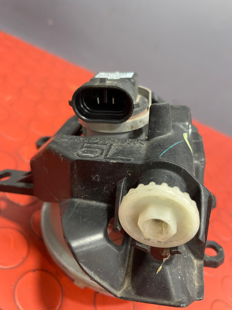 Toyota Hilux FOG LIGHT ASSEMBLY Passenger's Side LH 2016-2023 H16 Clear P/N 1000003BPL/81220-0D110