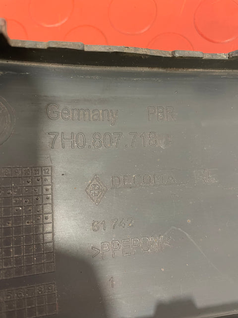 Volkswagen Transporter T5 DRIVER SIDE FRONT BUMPER TRIM 2010-2015 P/N 7H0807718