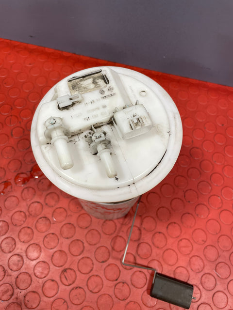 Renault Trafic/Vauxhall Vivaro/Nissan NV300 FUEL SENDING UNIT 1.6 FWD 2014-2019 P/N 172021036R - 1