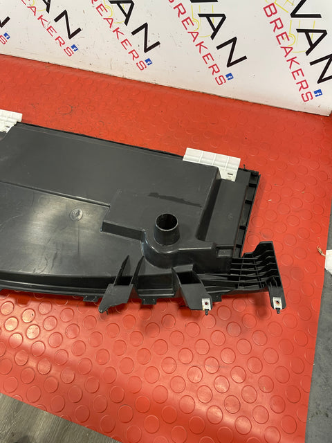 Ford Transit Custom WINDSCREEN SCUTTLE PANEL RAIN CHANEL P/N GK21V021B12