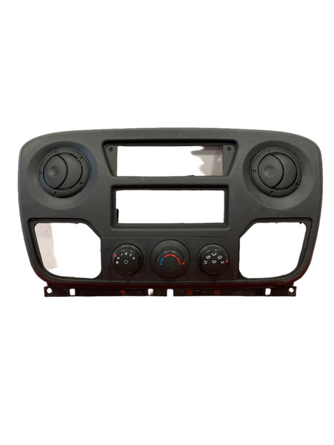Renault Master DASHBOARD CENTRAL PANEL TRIM WITH VENTS AND CLIMATE CONTROLS 2018 P/N 682600025R