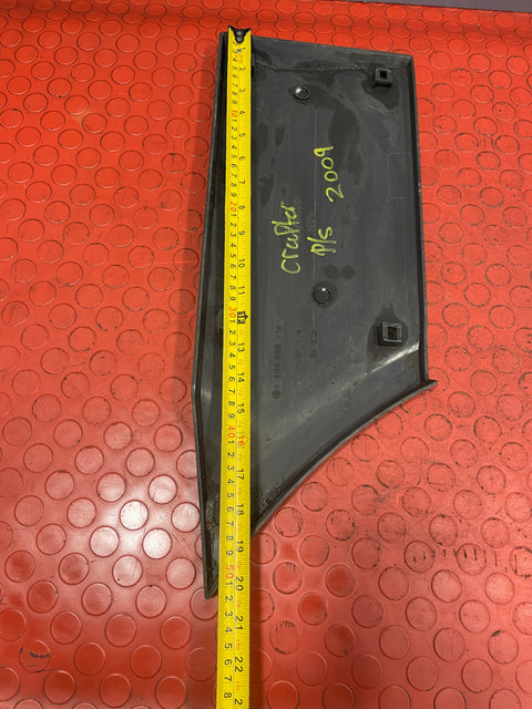 Volkswagen Crafter WHEEL ARCH TRIM MOULDING 2009 Rear Passenger's Side P/N A9066901362