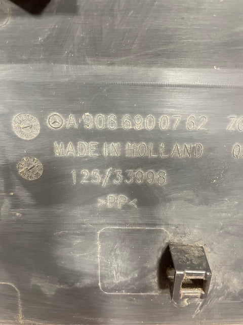 Volkswagen Crafter SIDE PANEL MOULDING TRIM Passenger's Side 2009 P/N A9066900762