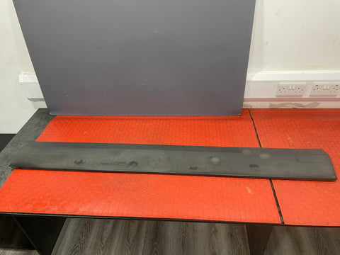 Volkswagen Crafter SIDE PANEL MOULDING TRIM Passenger's Side 2009 P/N A9066900762