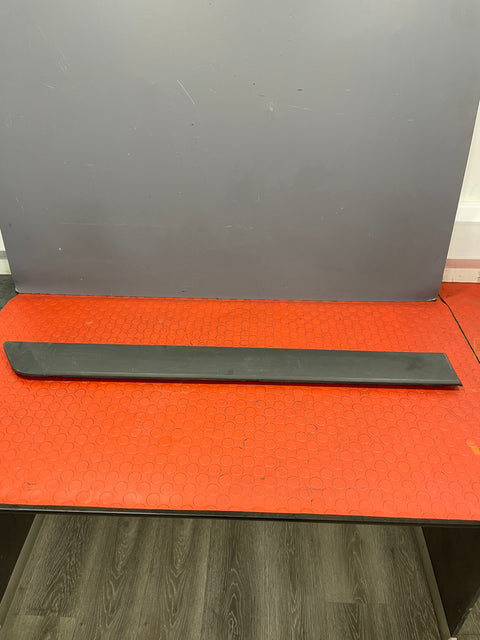 Ford Transit Custom DRIVERS SIDE SLIDING DOOR MOULDING TRIM 2013-2016 P/N BK2129076ABW - 1