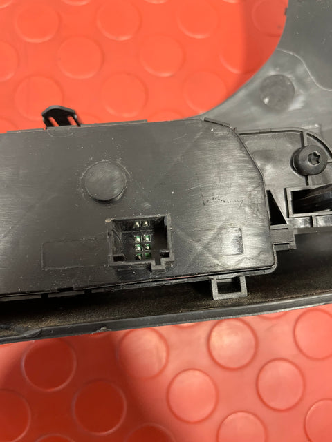 Peugeot Expert Citroen Dispatch Toyota Proace DASHBOARD TRIM CLIMATE CONTROLS WITH STEERING COLUMN TOP 2018-2024 P/N 9809503677