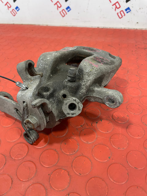 Citroen Dispatch/ Peugeot Expert/ Toyota Proace/ Vauxhall Vivaro(19) REAR LEFT BRAKE CALIPER P/N 9805341780