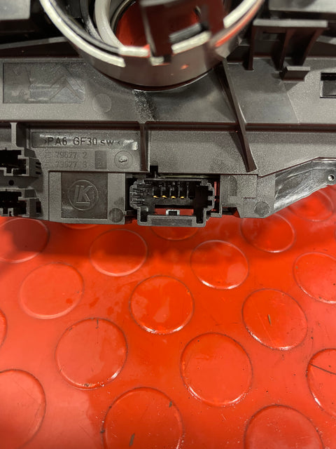 Peugeot Partner/Citroen Berlingo/Vauxhall Combo/Toyota Proace City AUTOMATIC STALKS AND SQUIB WITH PADDLE SHIFT CONTROLS AND CRUISE CONTROL 2020 P/N 98312616ZD