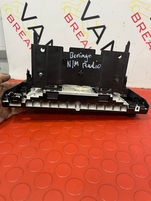 Peugeot Partner/Citroen Berlingo/Vauxhall Combo/Toyota Proace City MULTI-FUNCTION RADIO TOUCH SCREEN 2019-2024 P/N 98345773ZD