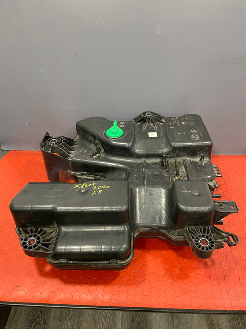 Vauxhall Vivaro/Citroen Dispatch/Peugeot Expert/Toyota Proace/Fiat Scudo ADBLUE TANK w/ PUMP 1.5 2016-2024 P/N 4099016 / 98183661