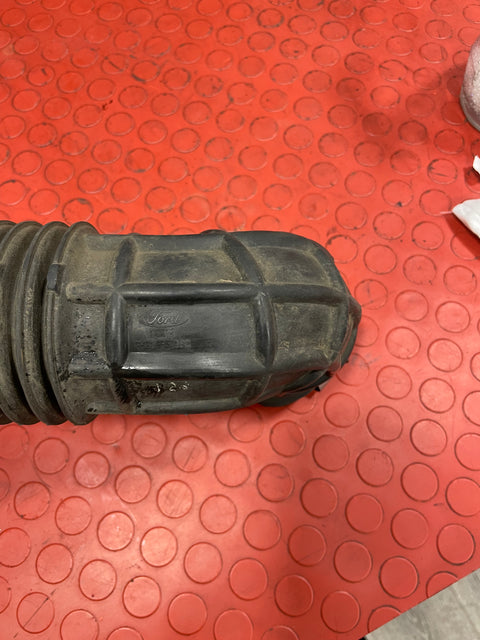 Ford Transit Custom AIR INTAKE HOSE 2.0 2016-2023 P/N GK219R504AC - 1 / GK21-9F805AA