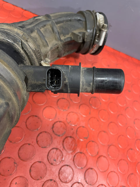 Ford Transit Custom AIR INTAKE HOSE 2.0 2016-2023 P/N GK219R504AC - 1 / GK21-9F805AA