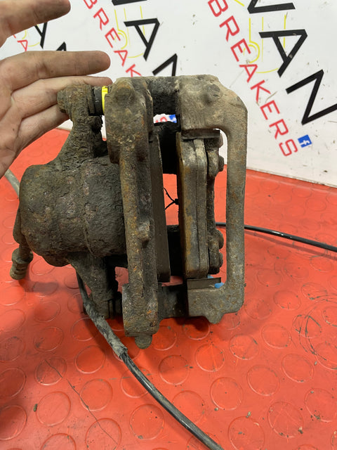 Volkswagen Crafter REAR RIGHT BRAKE CALIPER RWD 2014 P/N 2E0615424