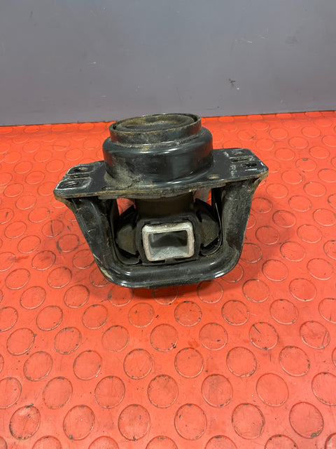 Citroen Berlingo/Peugeot Partner ENGINE MOUNT 1.6 2011-2018 P/N 9636270080