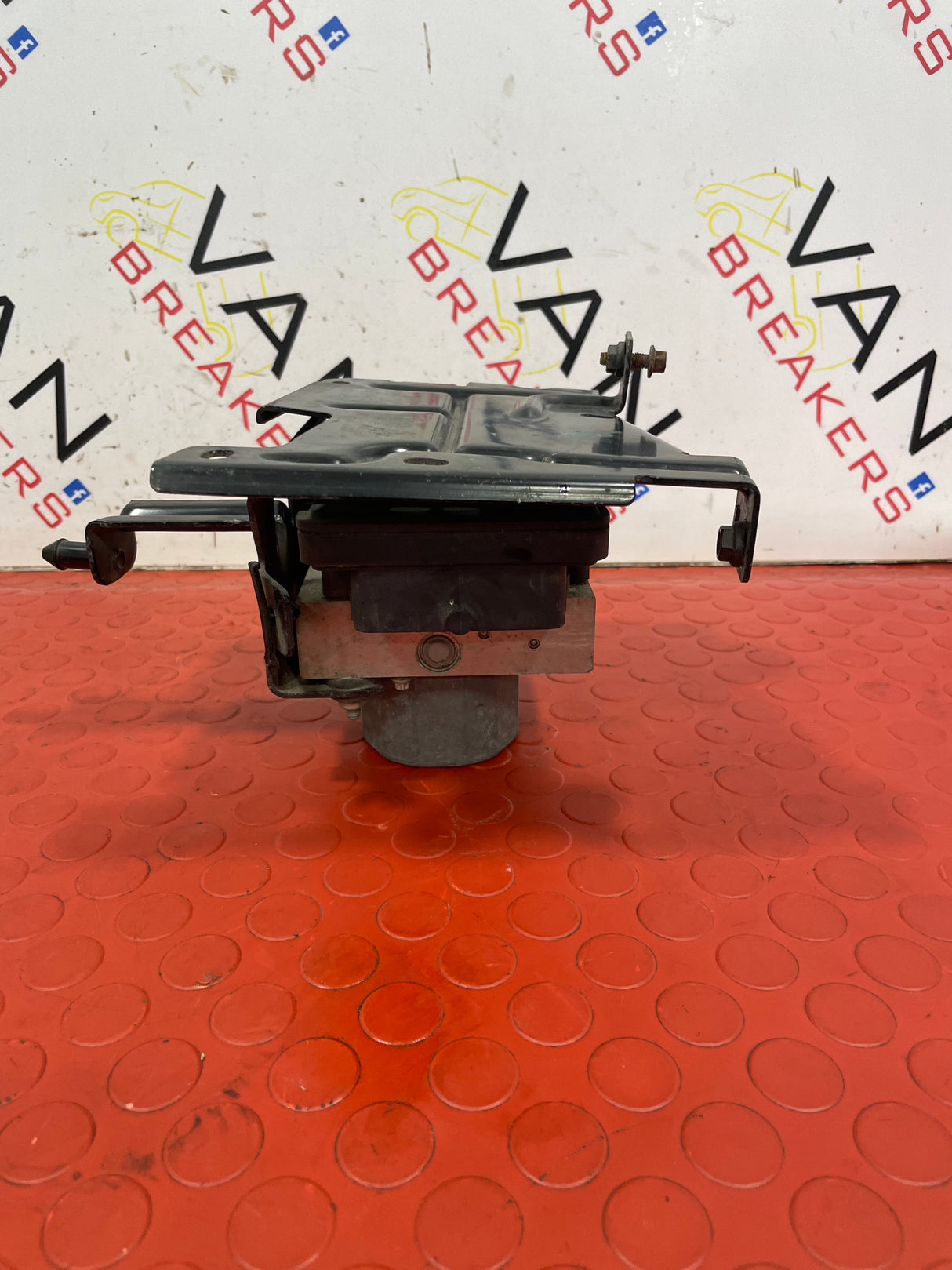 Ford Transit Custom ABS PUMP AND BRACKET 2014-2017 2.2 MK8 P/N 0265956061