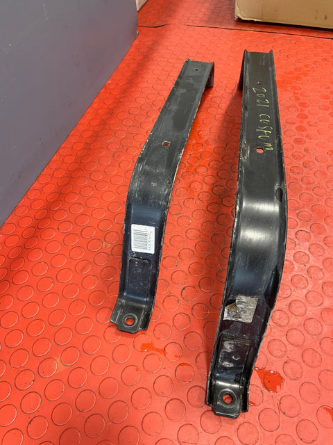 Ford Transit Custom FUEL TANK STRAPS 2019-2023 P/N BK219092AE - 1 / KK219092CC