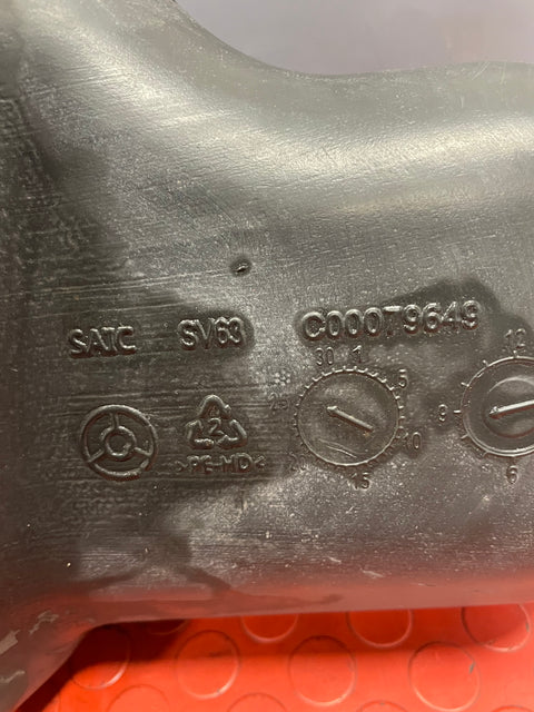 Saic Maxus Deliver 9 ADBLUE TANK WITH PUMP (4 Pin and 5 Pin plug) 2.0 TD 2021 P/N C00079649 / C00088301