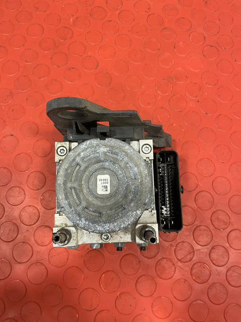 Volkswagen Golf ABS PUMP AND CONTROL MODULE MK7 1.6 P/N 3Q0907379Q