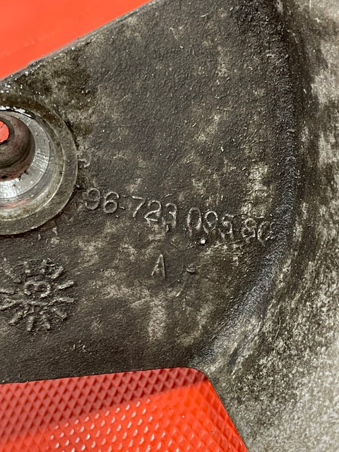 Peugeot Partner,208,308,3008,508/Citroen Berlingo,C4 FUEL PUMP BRACKET 1.6 2014 P/N 9672309580