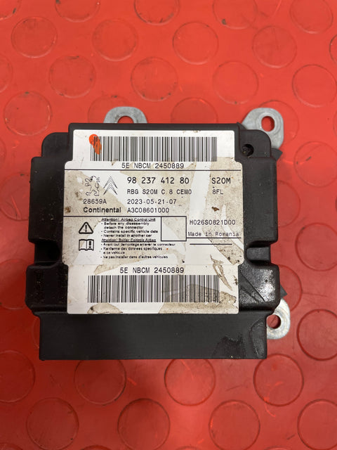 Citroen Berlingo/Peugeot Partner AIRBAG CONTROL MODULE ECU 2018-2023 1.6 P/N 9823741280