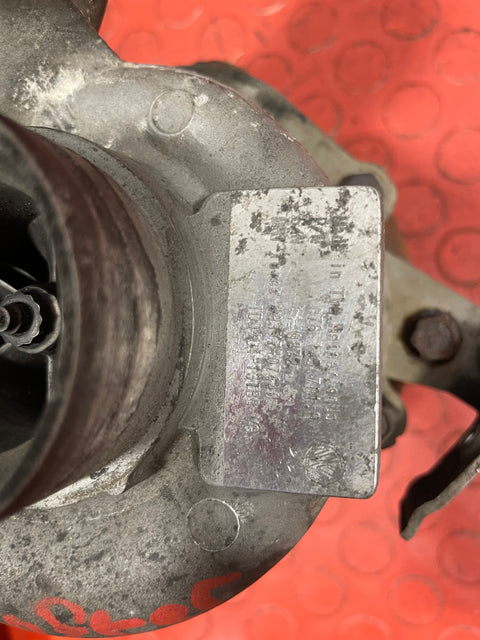 Volkswagen Crafter TURBOCHARGER (w/o Actuator / has play on Impeller / Spares or Repairs) 2.5TDI 2007 P/N 076145701R